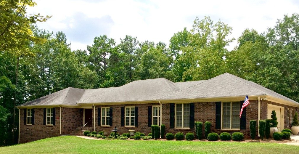 Golden Manor Senior Living photo 3
