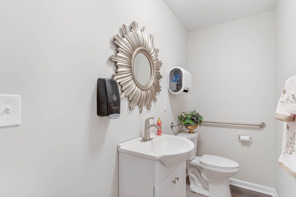 Harris Senior Living Home photo 5