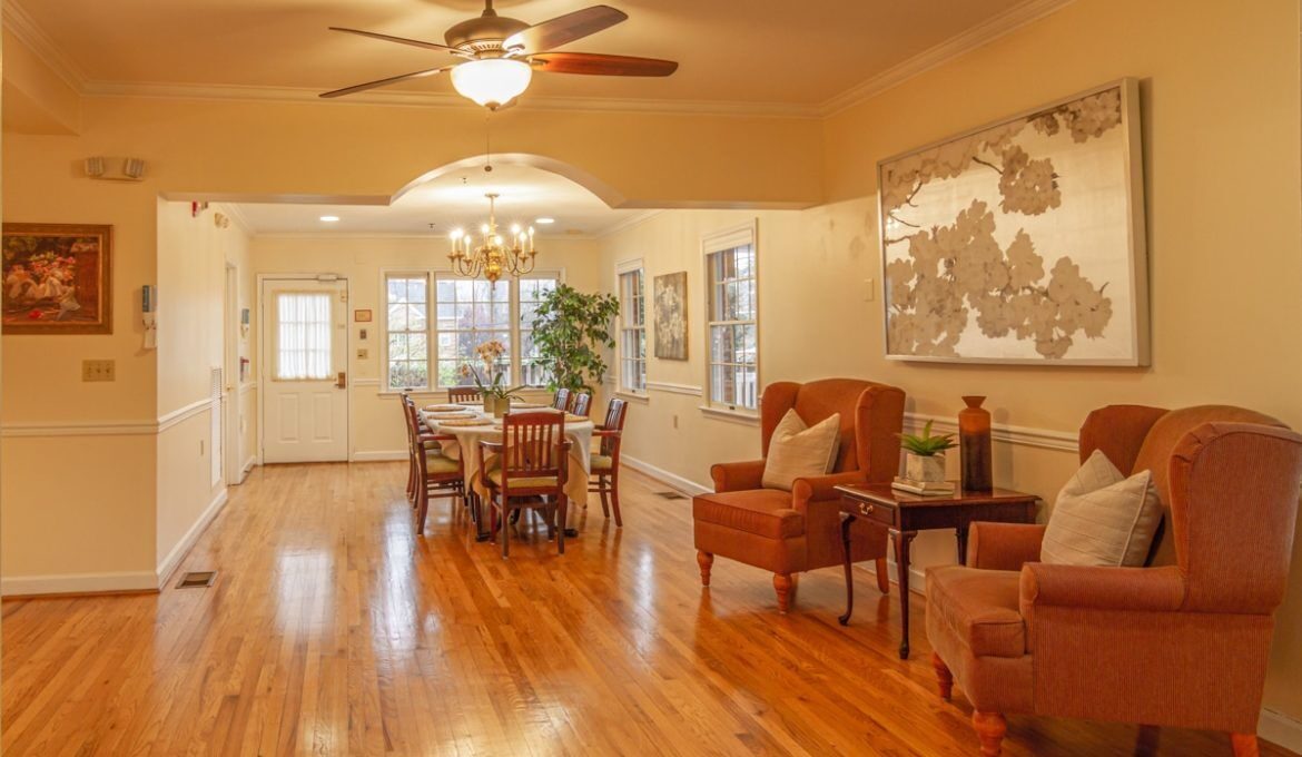 Auxiliary House photo 2