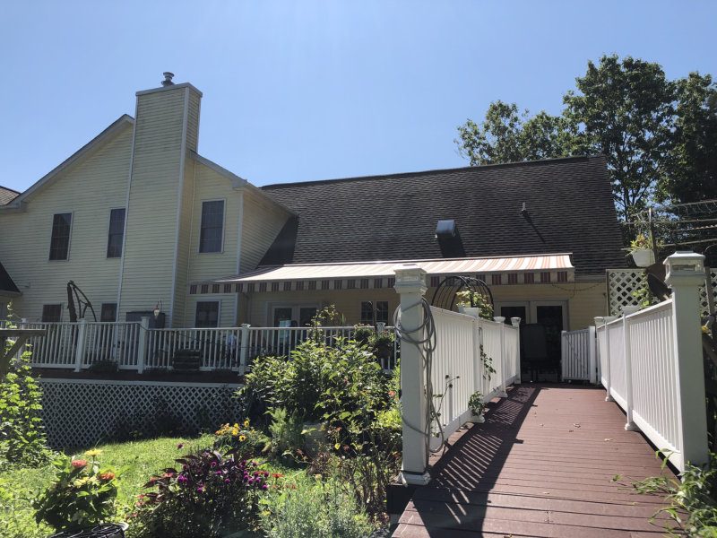 Top of the Hill Manor photo 1