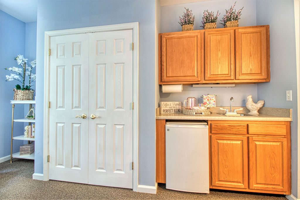 Catered Living of Ocean Pines - B photo 2