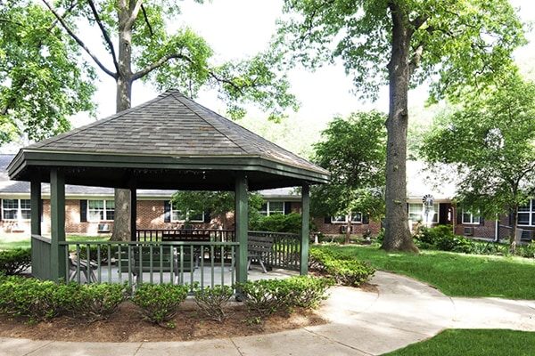 Oakleaf Village of Toledo photo 4