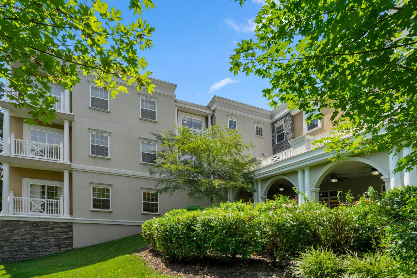 Symphony Square at Bala Cynwyd photo 2
