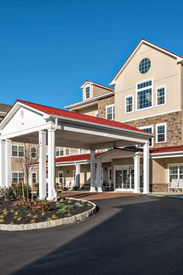 Merrill Gardens at West Chester photo 1