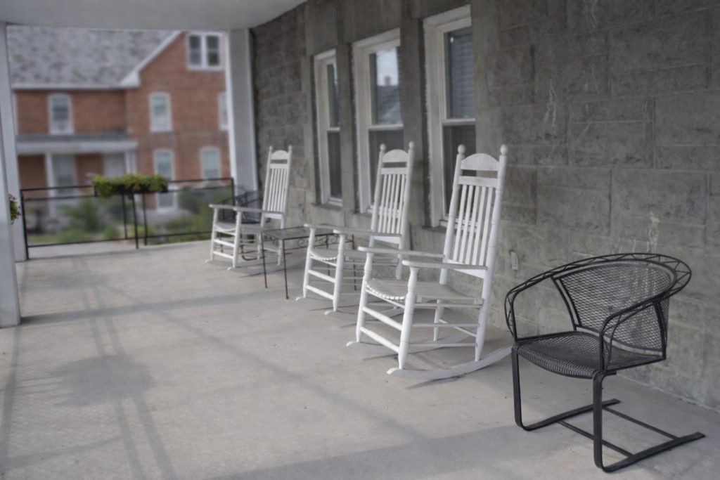 Hearthstone Retirement Home photo 2