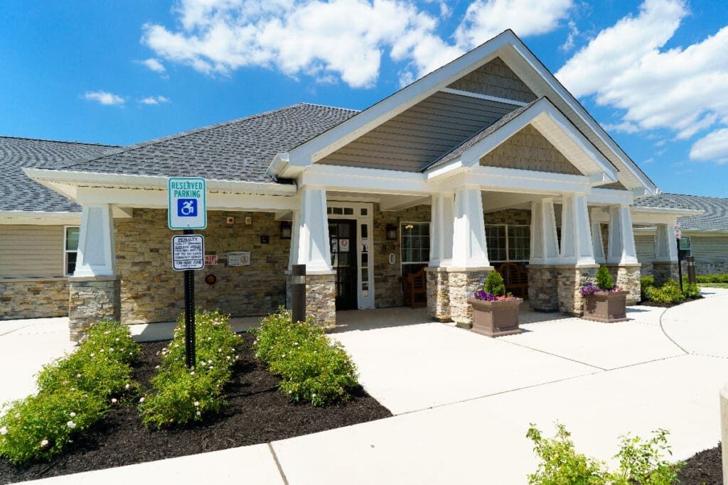 Artis Senior Living of Chestnut Ridge photo 1
