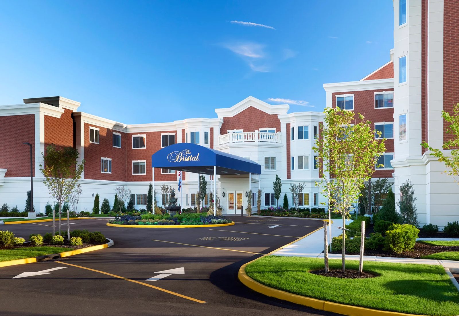 The Bristal at Holtsville photo 3