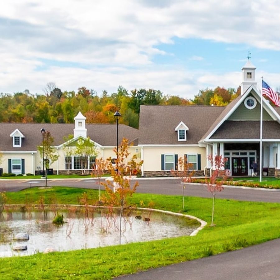 Peregrine Senior Living at Onondaga Hill photo 2