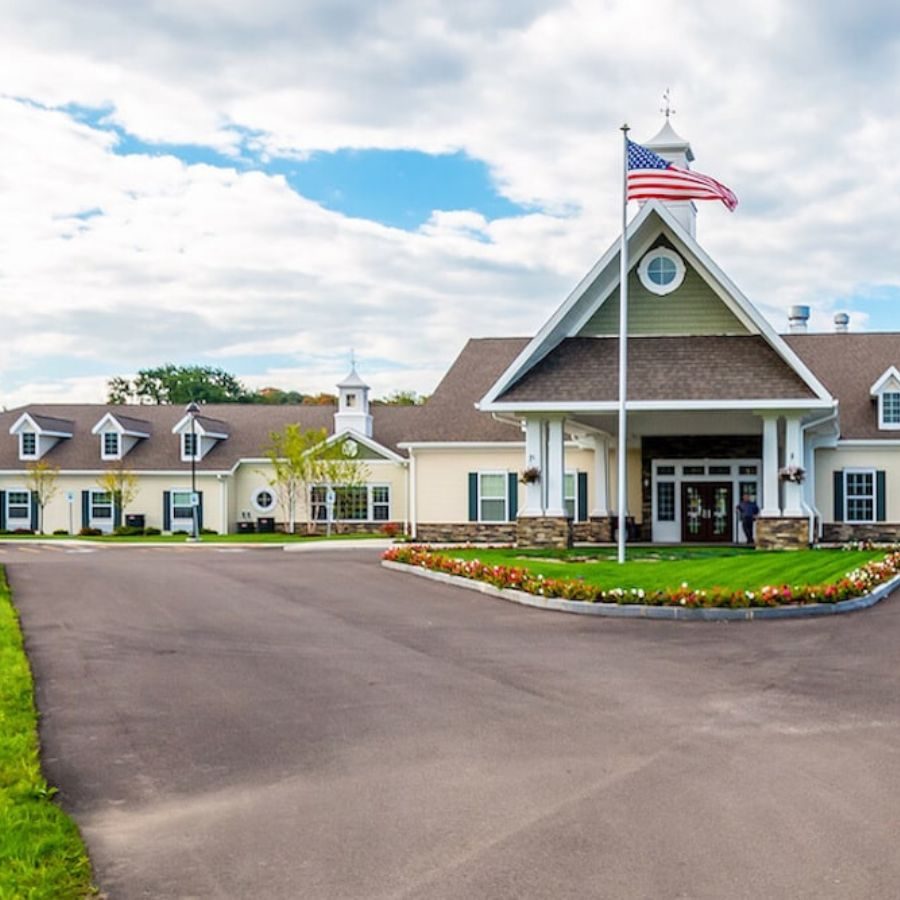 Peregrine Senior Living at Onondaga Hill photo 3