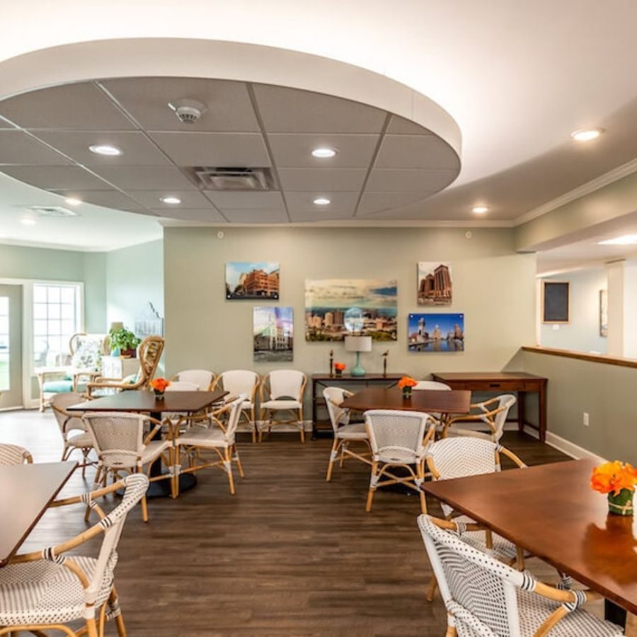 Peregrine Senior Living at Onondaga Hill photo 5