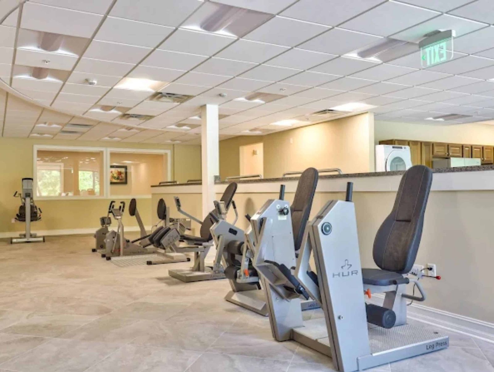 Dolphin Pointe Health Care Center photo 1