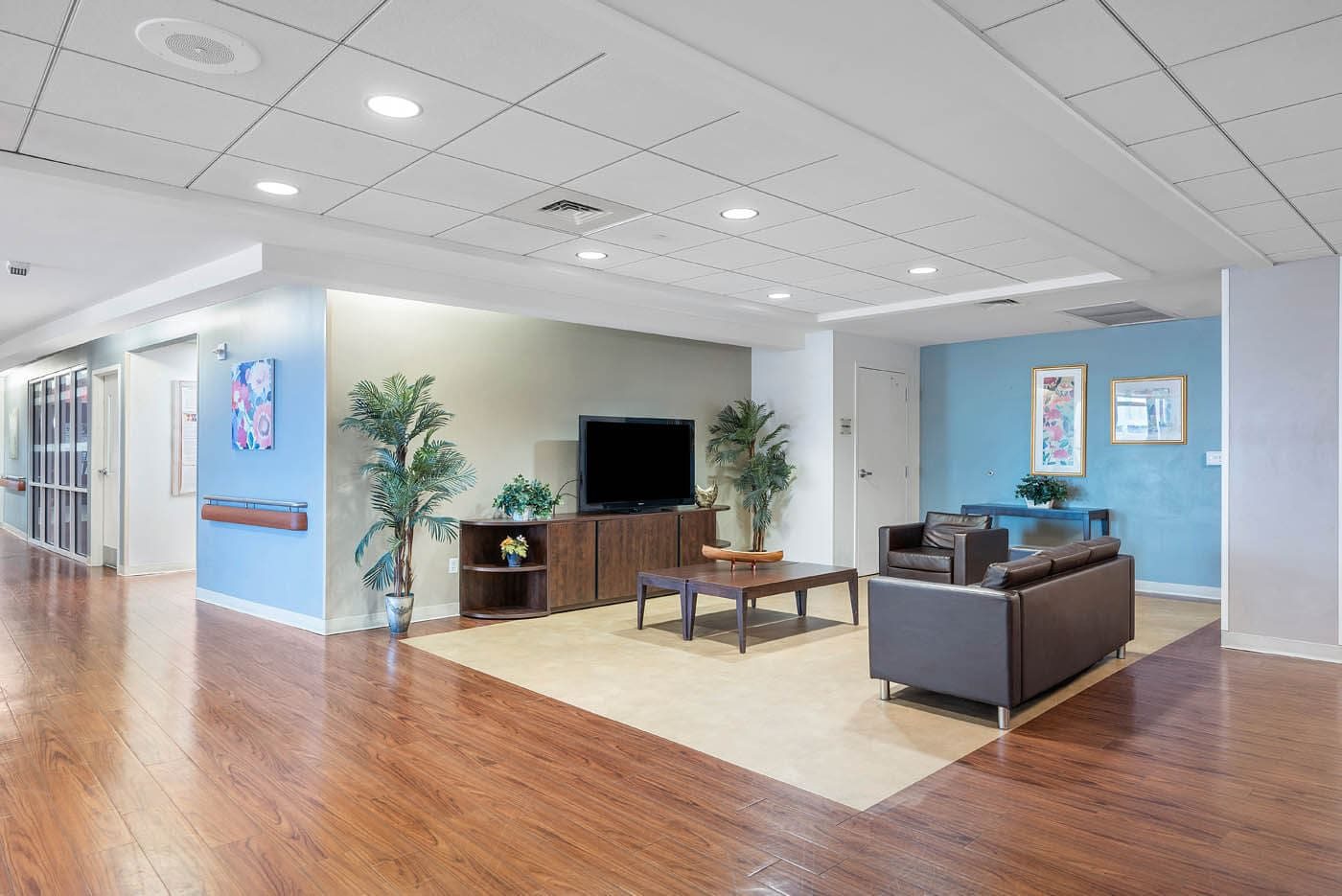 University Health and Rehabilitation Center photo 1
