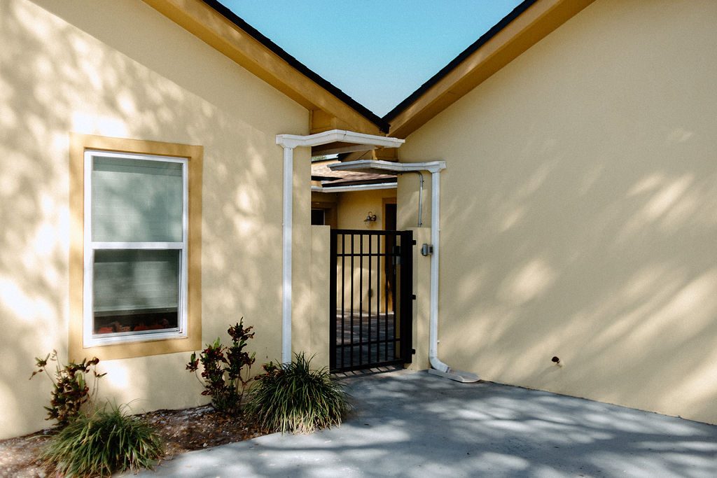 Annies ALF at Orange Grove DR photo 4
