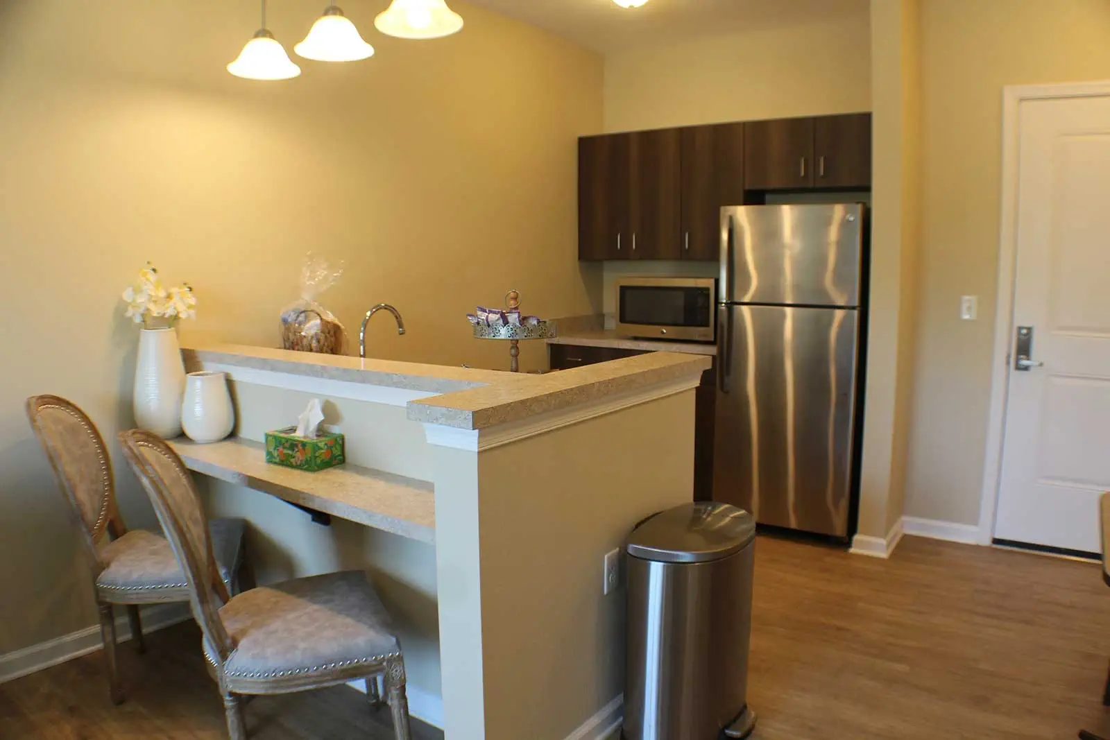 Anthem Lakes Waterview Senior Living photo 2