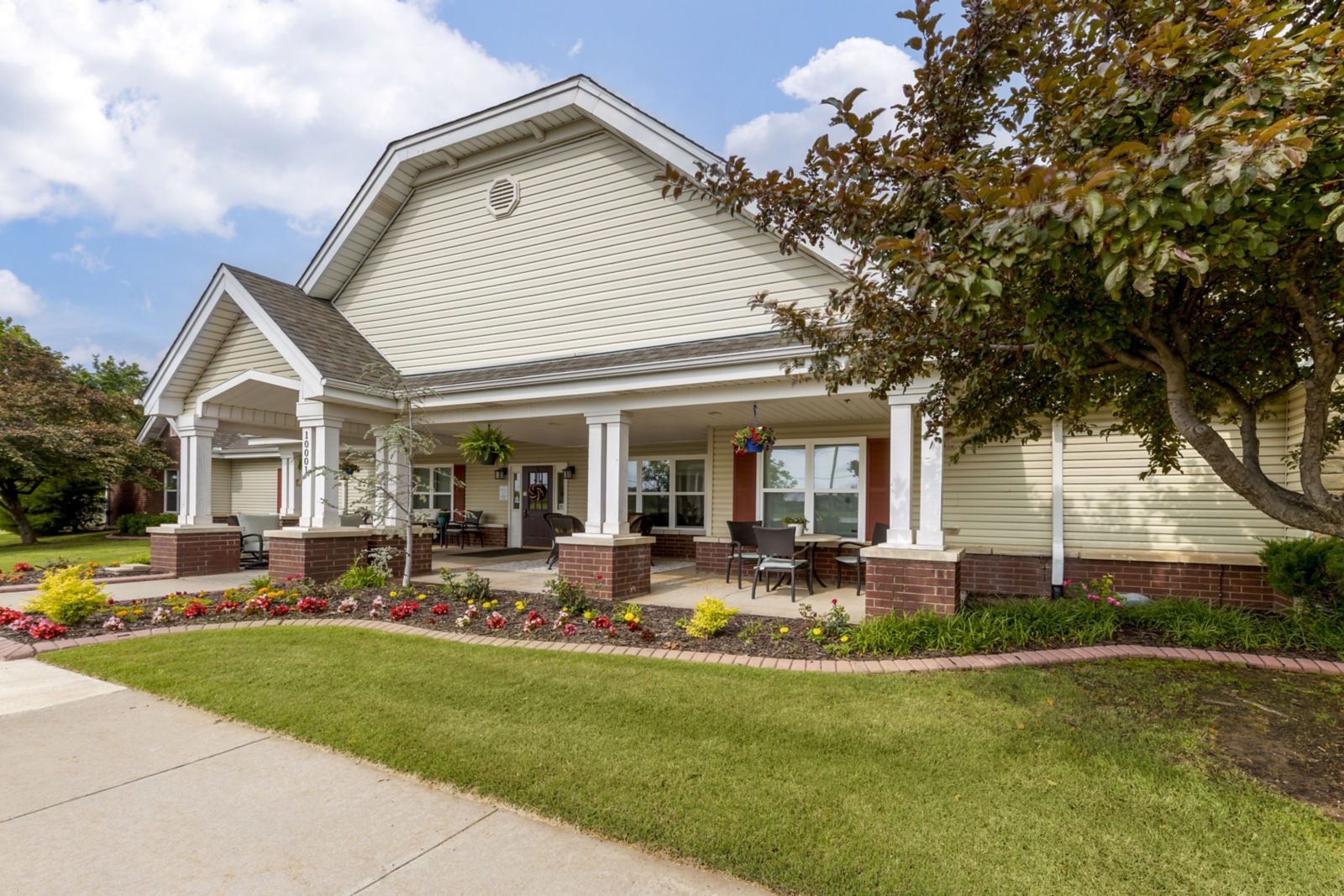 Brookdale Oklahoma City Southwest photo 2