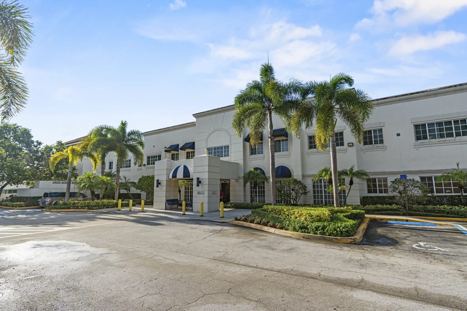 Banyan Place Boca photo 1