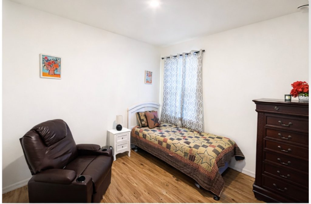 Canary Homes Assisted Living photo 3