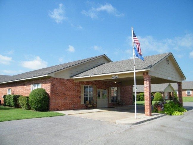 Tamarack Retirement Center photo 3