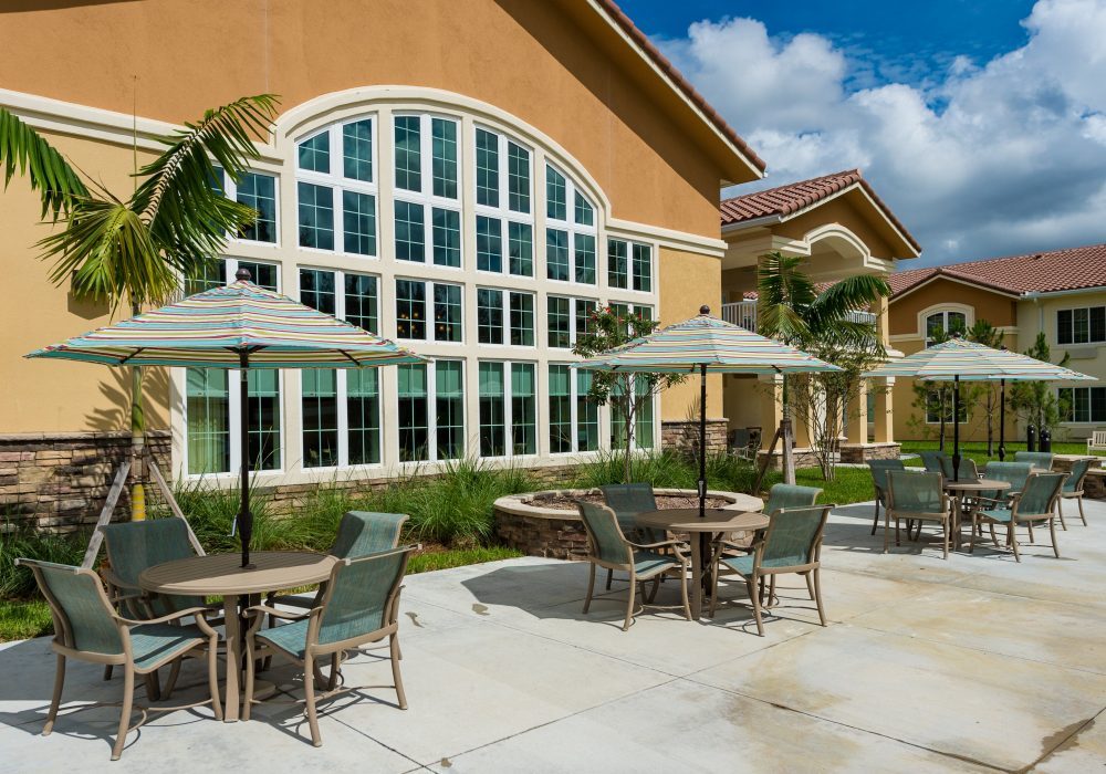 Elegance at Lake Worth photo 2