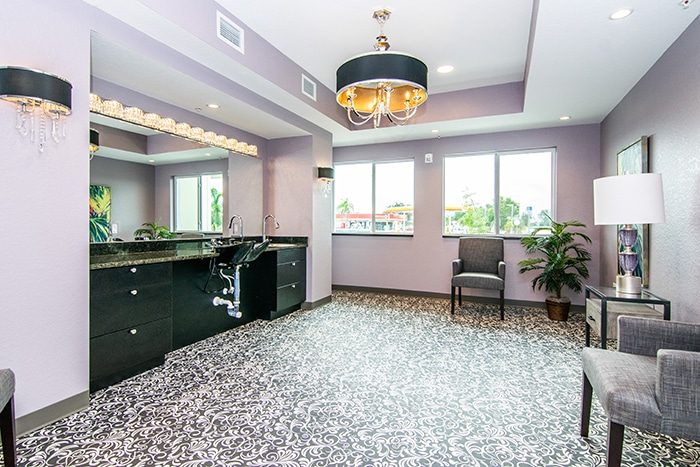 Hampton Manor of Cape Coral photo 5