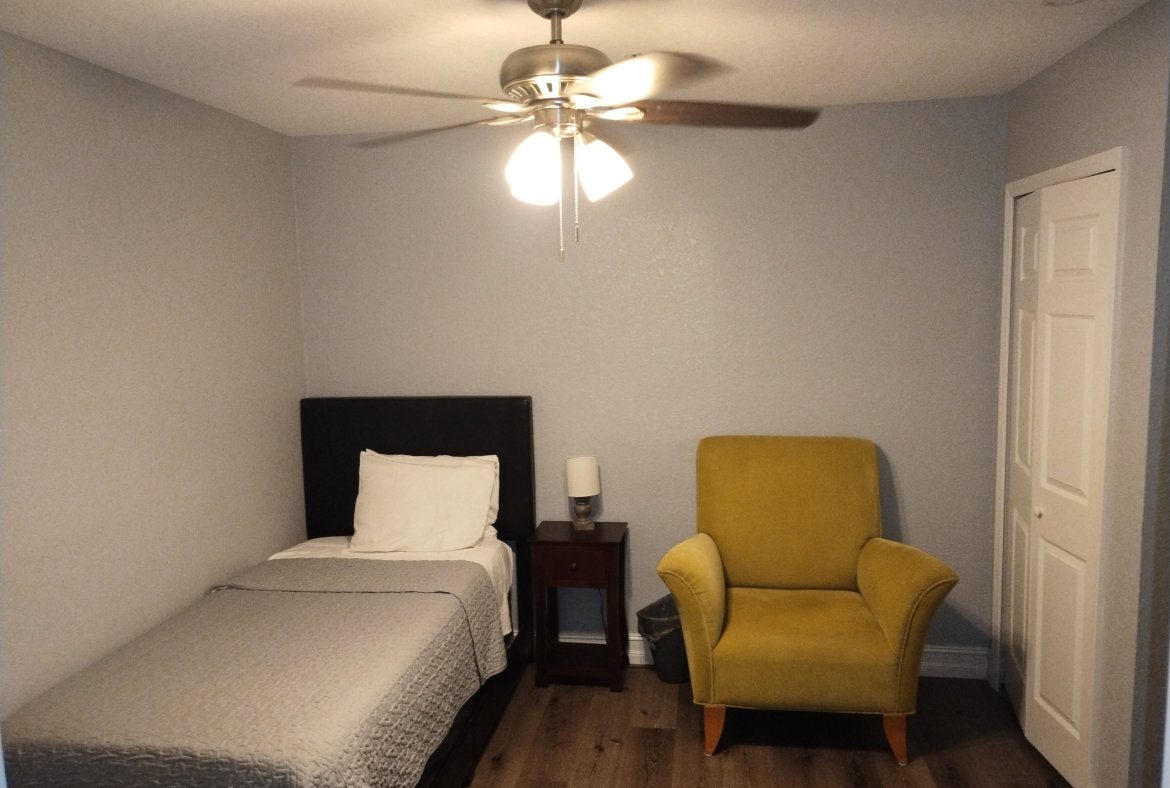 Helping Heart Assisted Living Facility photo 3