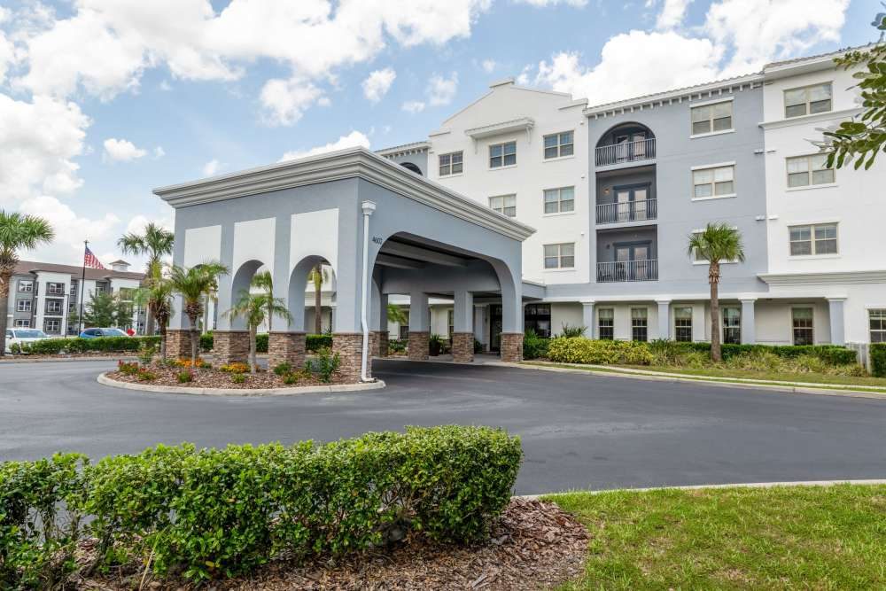 Merrill Gardens at Solivita Marketplace photo 4