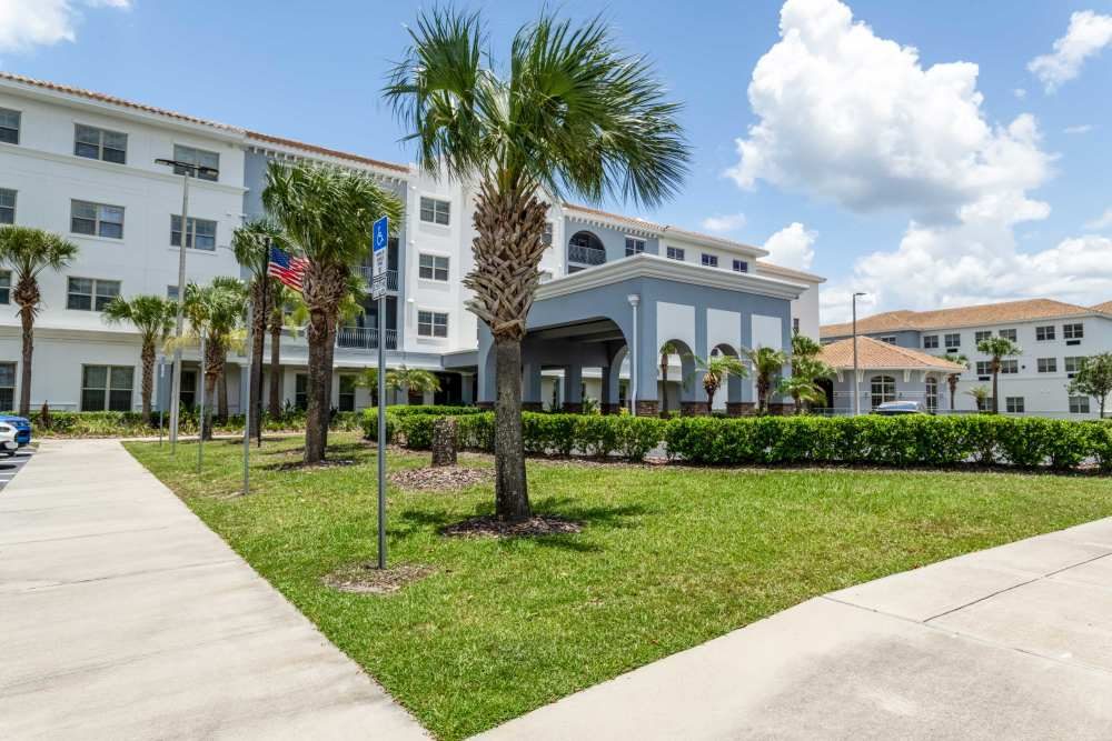 Merrill Gardens at Solivita Marketplace photo 5