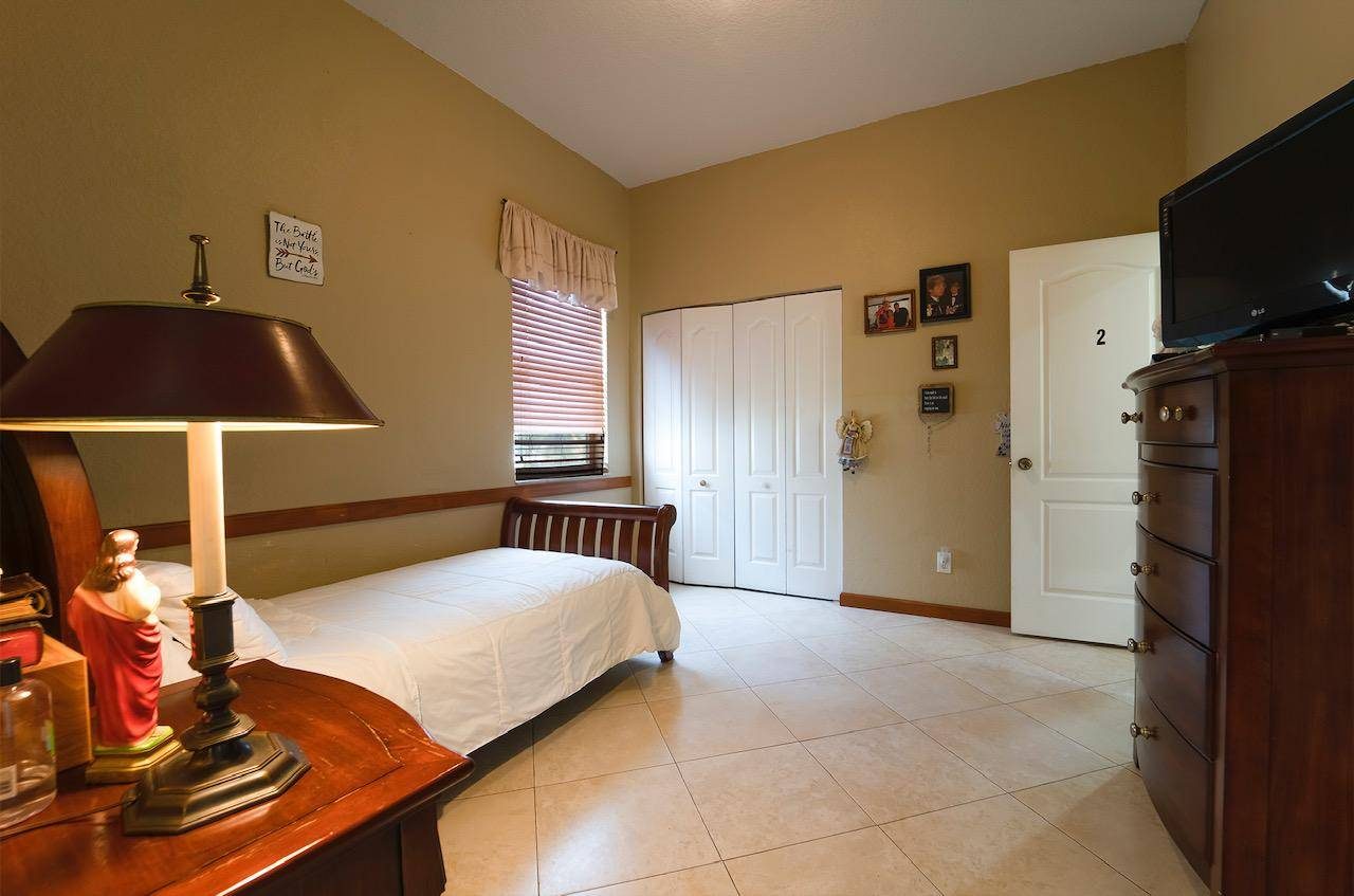 Oasis Palms, INC. photo 3