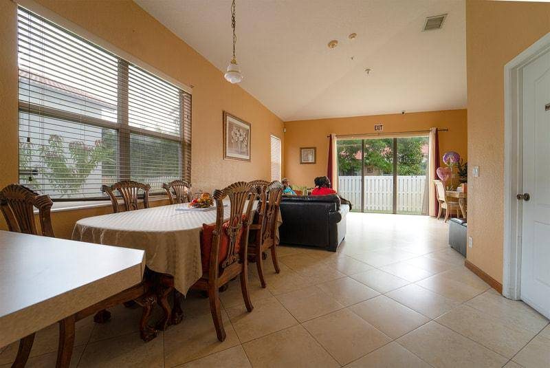 Oasis Palms, INC. photo 4