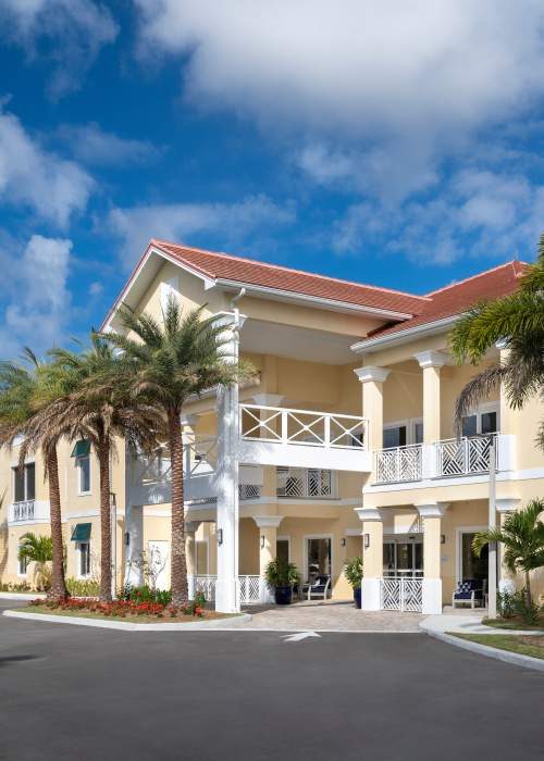 Pineapple House at Sapphire Lakes, the photo 4