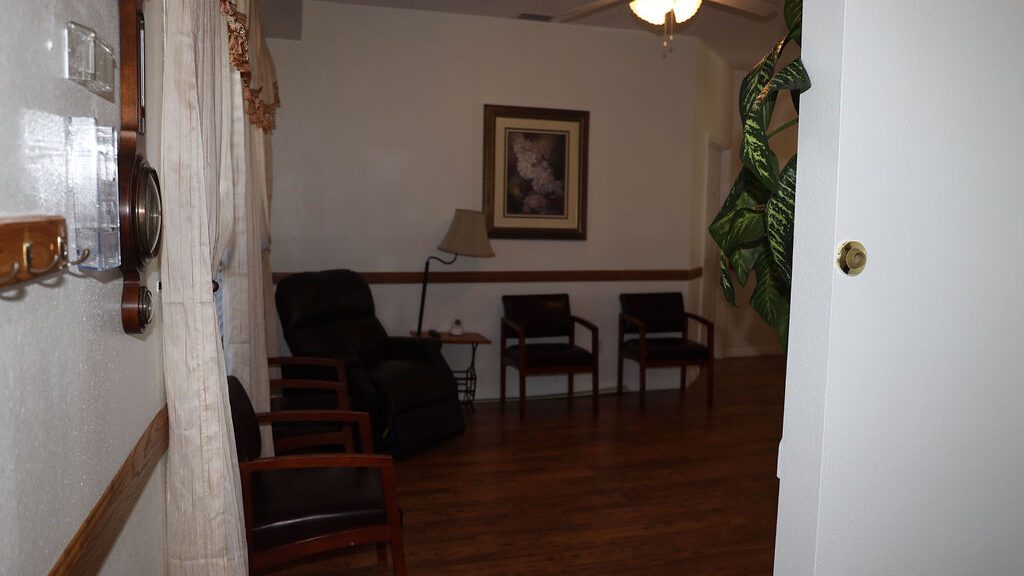 R & K Senior Care ALF photo 3