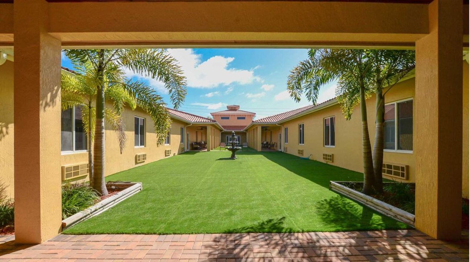 The Manor of Fort Pierce photo 1