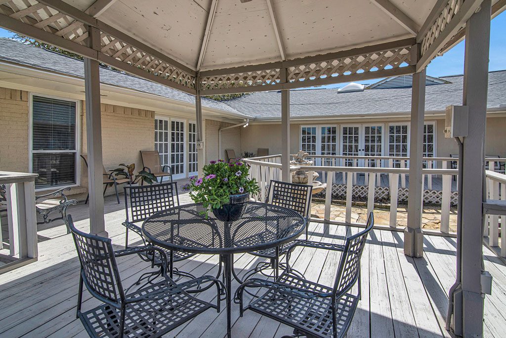 Deity Cares Assisted Living LLC photo 4