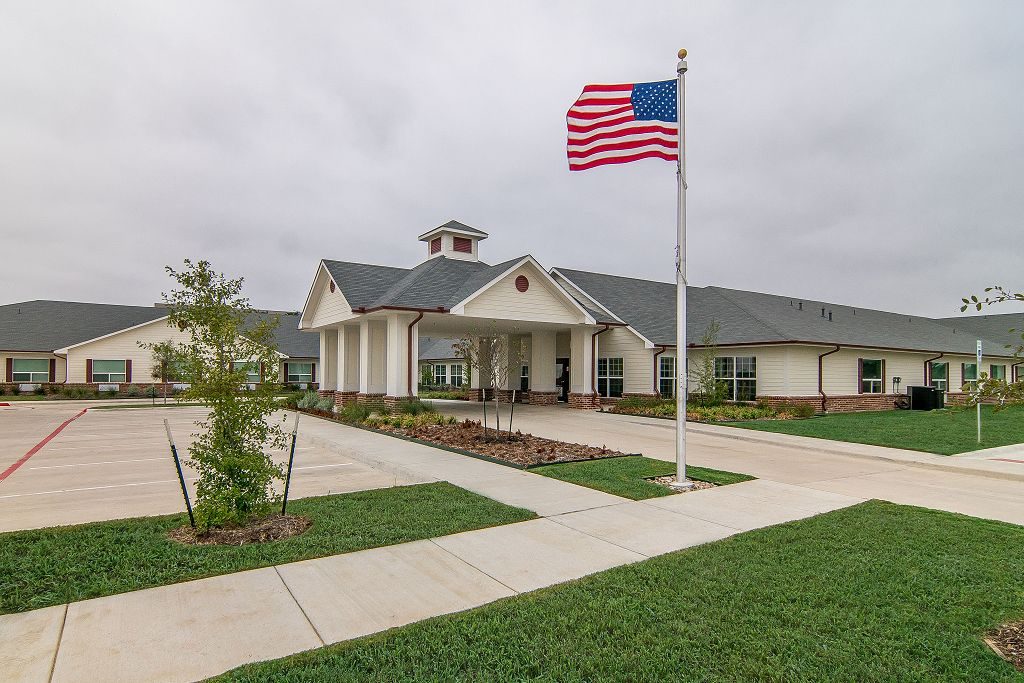 Lakewest Assisted Living photo 1