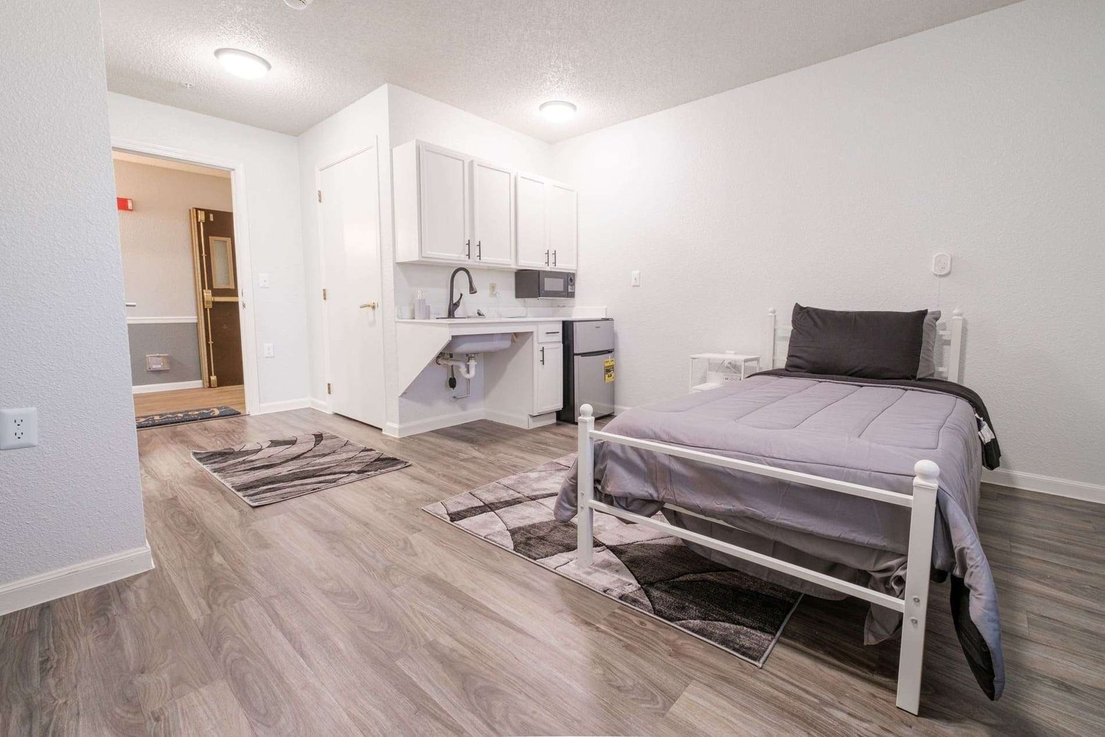 Deer Creek Senior Living photo 1