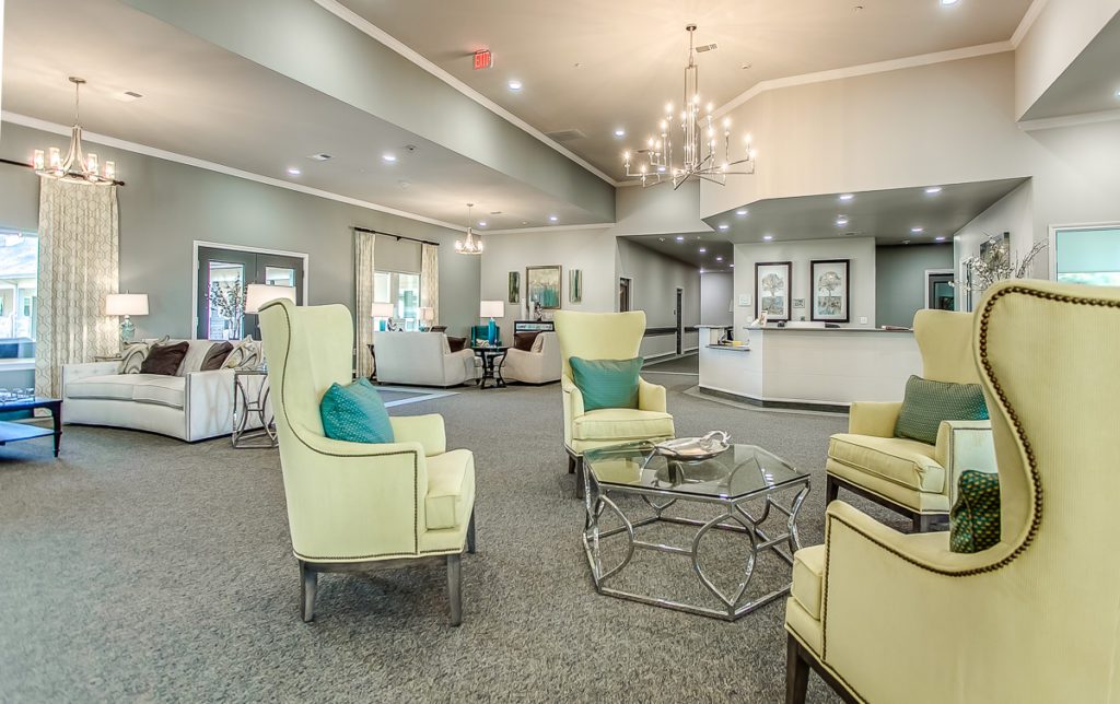 Colonial Oaks Senior Living at Campbell Park photo 3