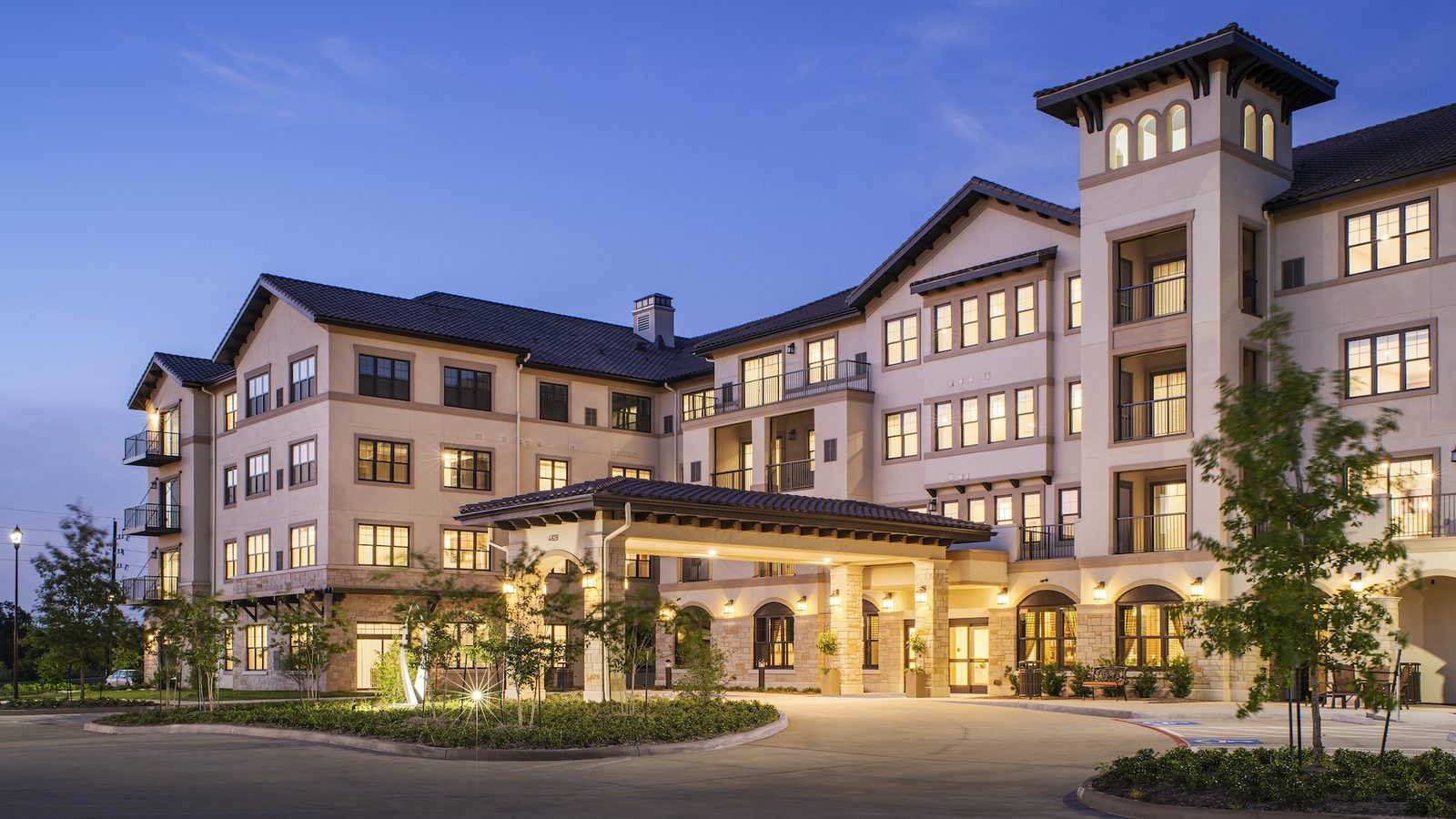 Grand Living at Riverstone