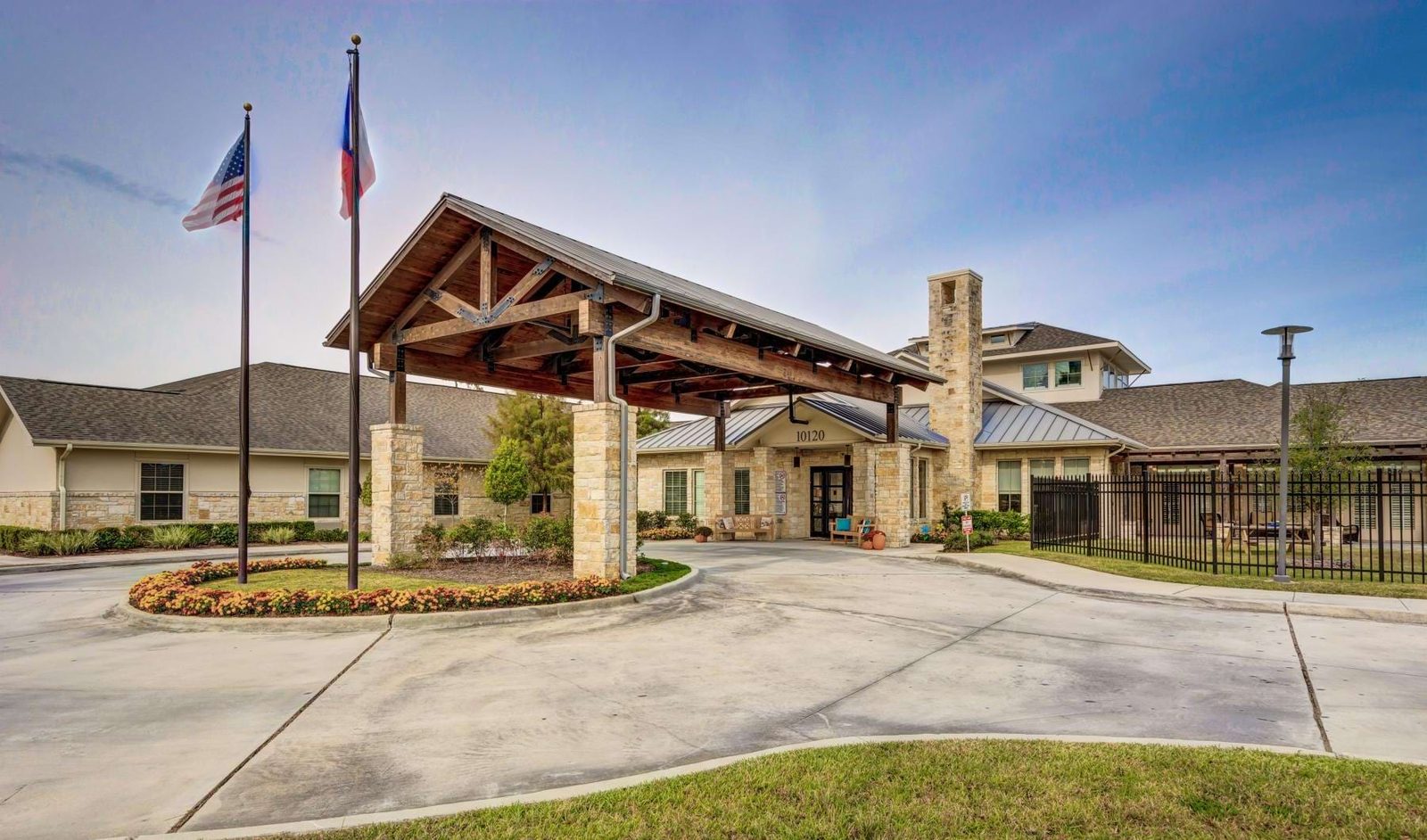 The Auberge at Vintage Lake a Memory Care Community photo 3