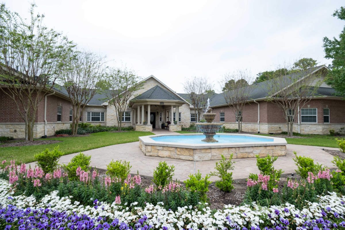 The Heritage at Eldridge Parkway photo 3
