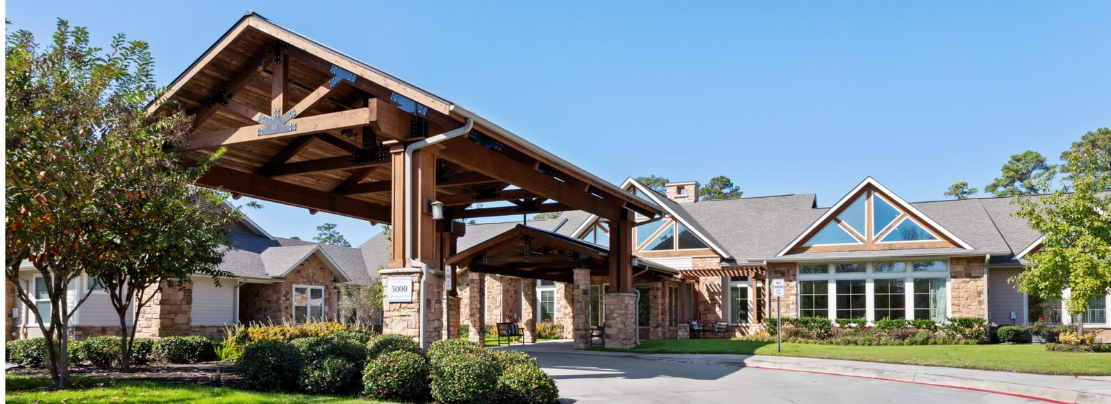 Wood Glen Court Assisted Living photo 1