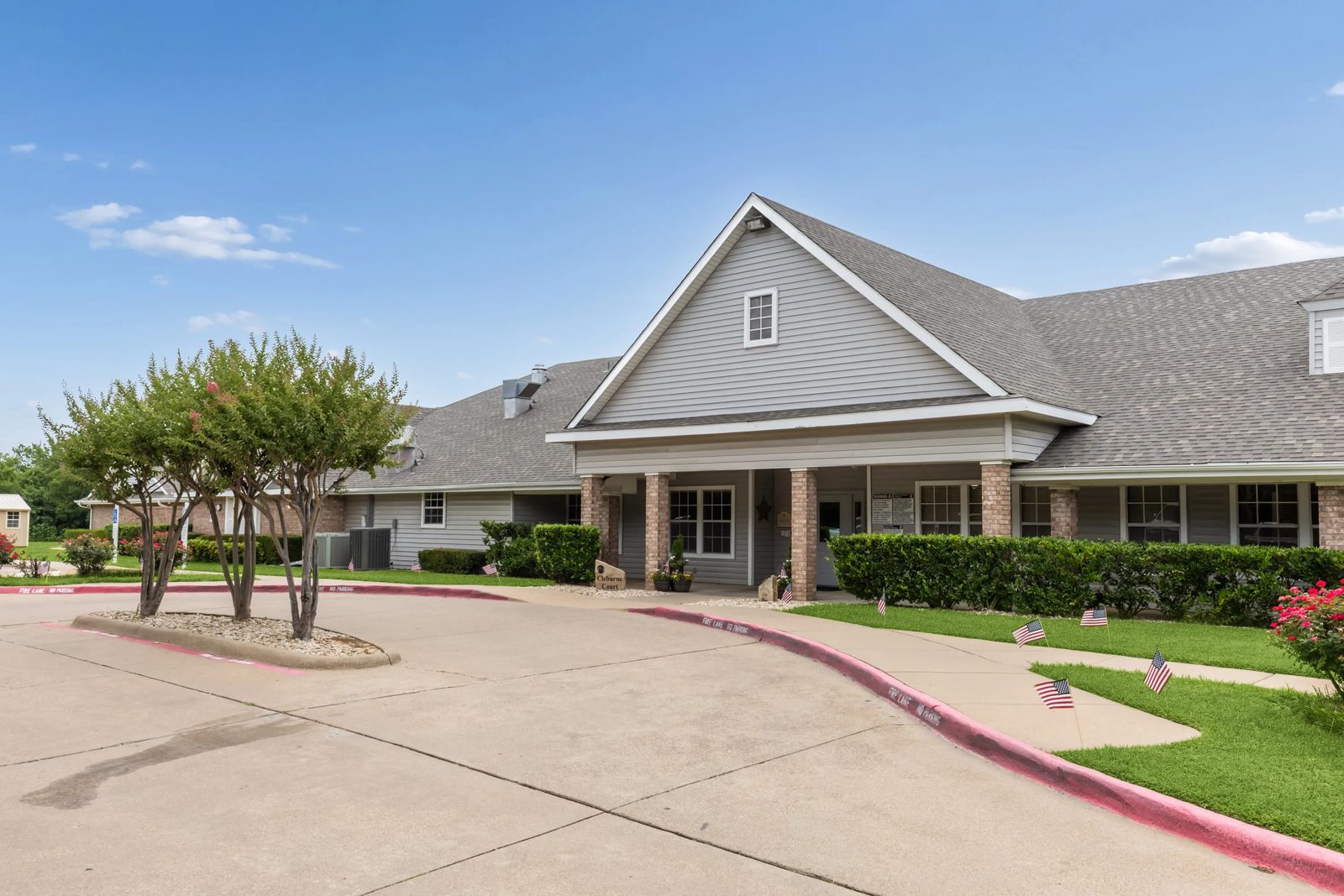 Cleburne Court photo 1