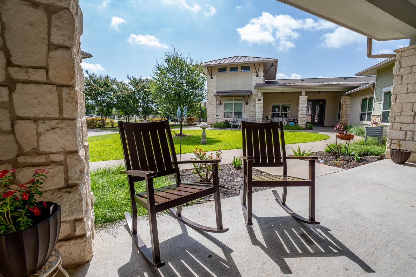 Lynridge of Waco Assisted Living and Memory Care photo 4