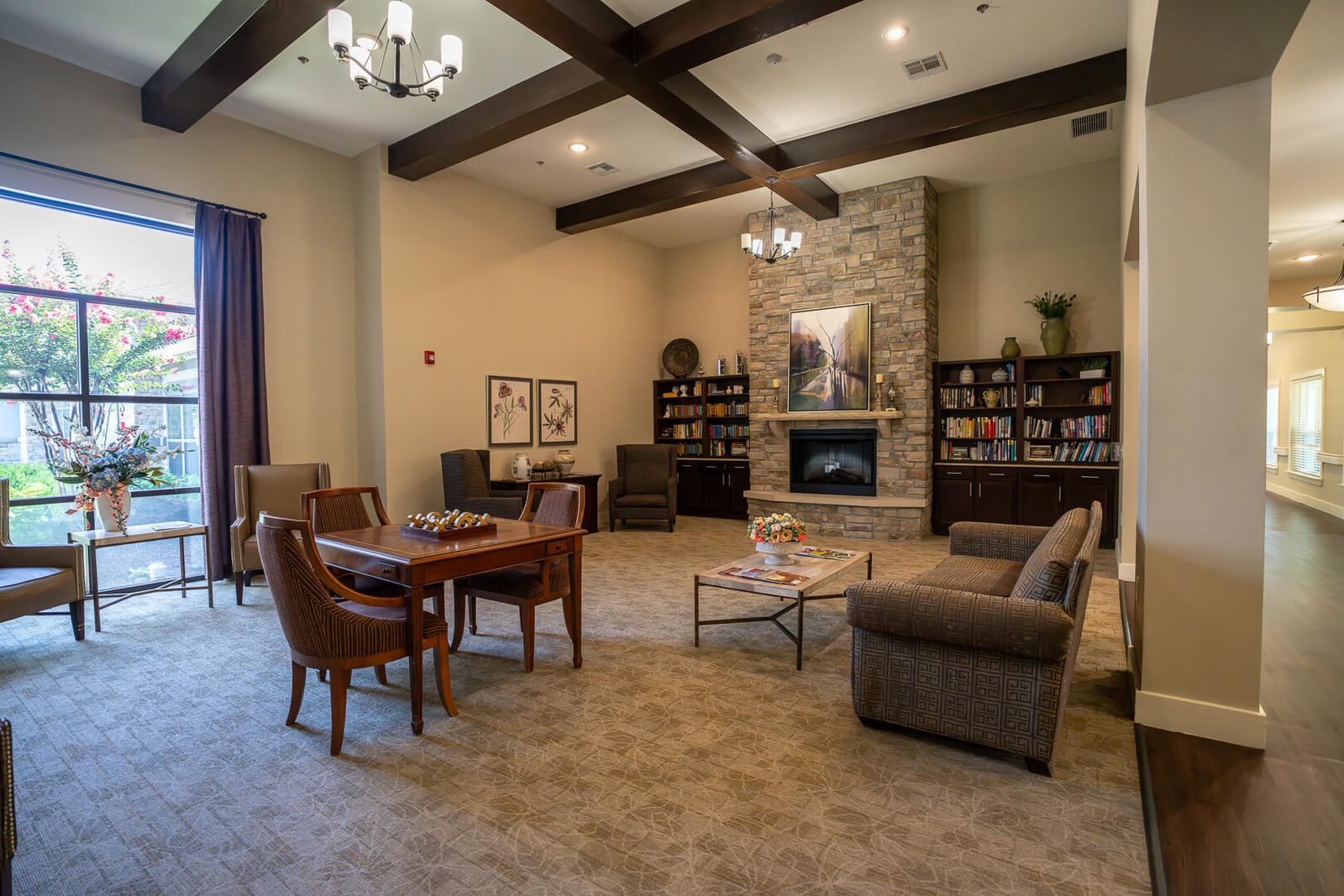 Lynridge of Arlington Assisted Living and Memory Care photo 4