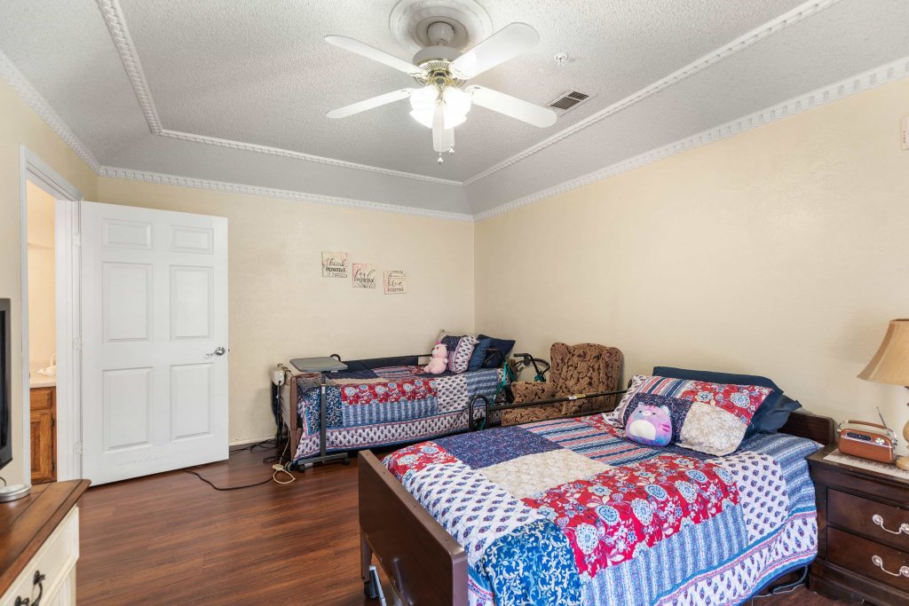Woodside Place Assisted Living LLC photo 4
