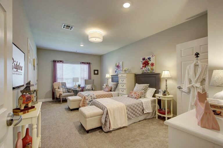 The Ridglea Senior Living photo 4