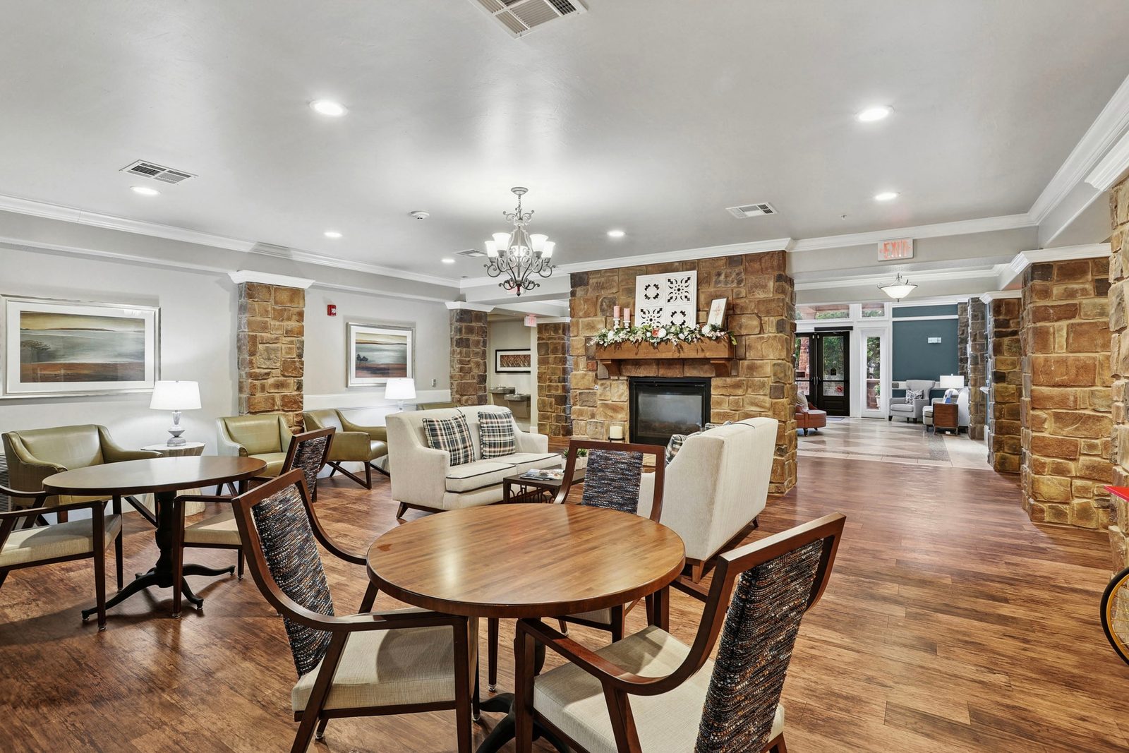 Isle at Watercrest Mansfield photo 1