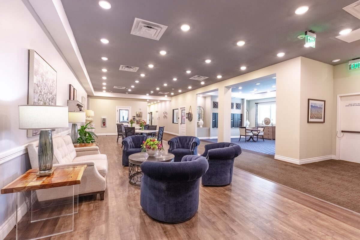 Tech Ridge Oaks Assisted Living and Memory Care photo 2
