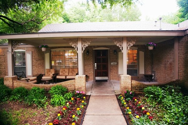 The Collinfield House photo 2