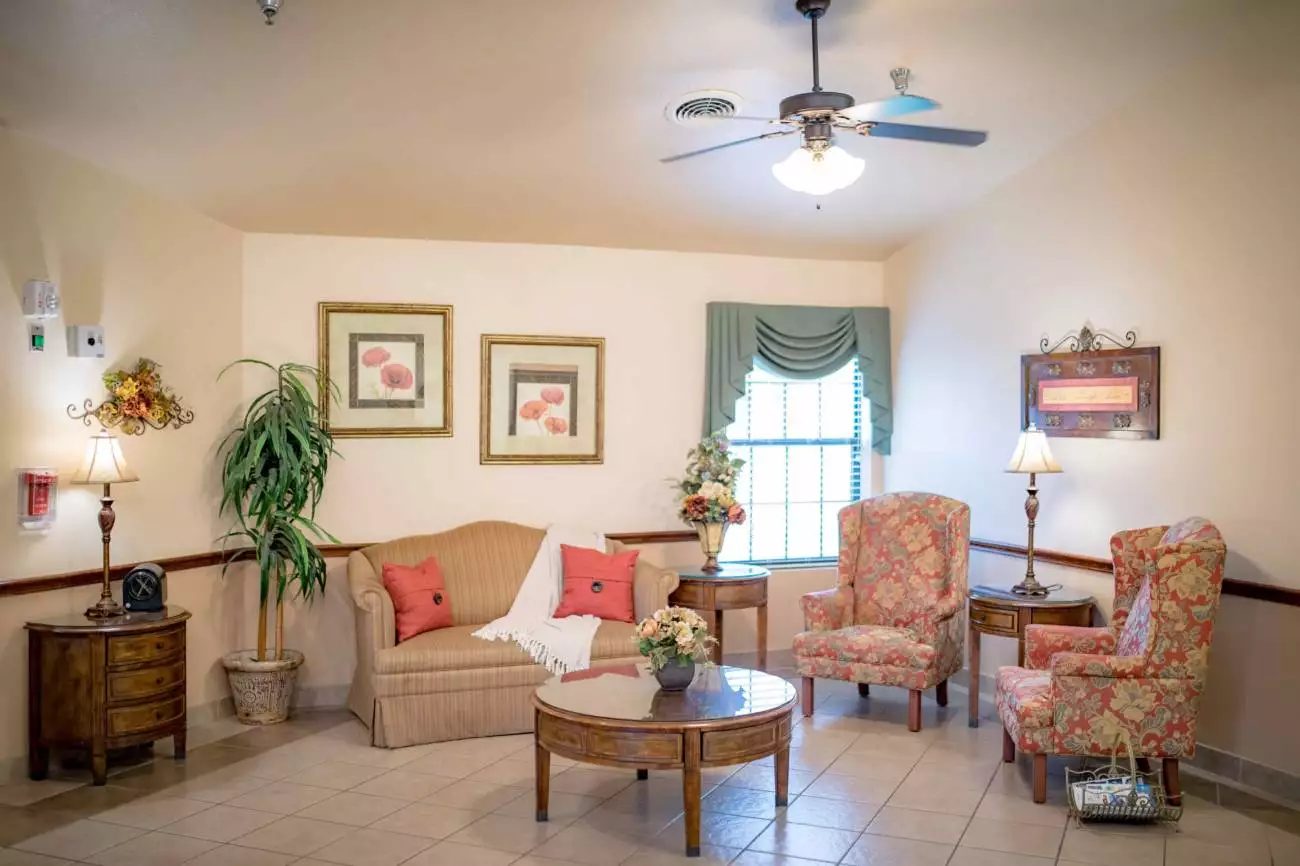 Bastrop Lost Pines Nursing and Rehabilitation Center photo 2