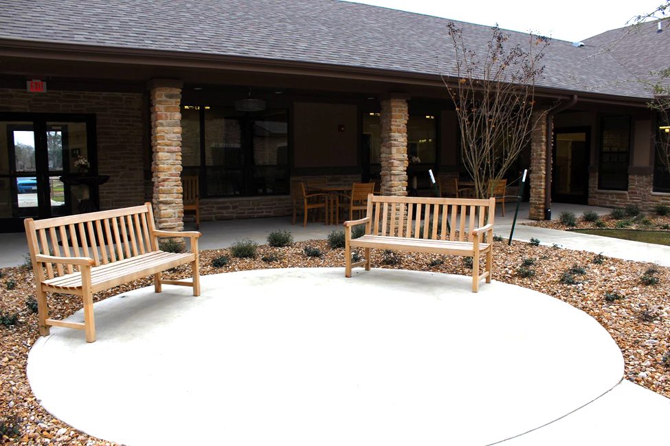 Sterling Oaks Rehabilitation photo 5